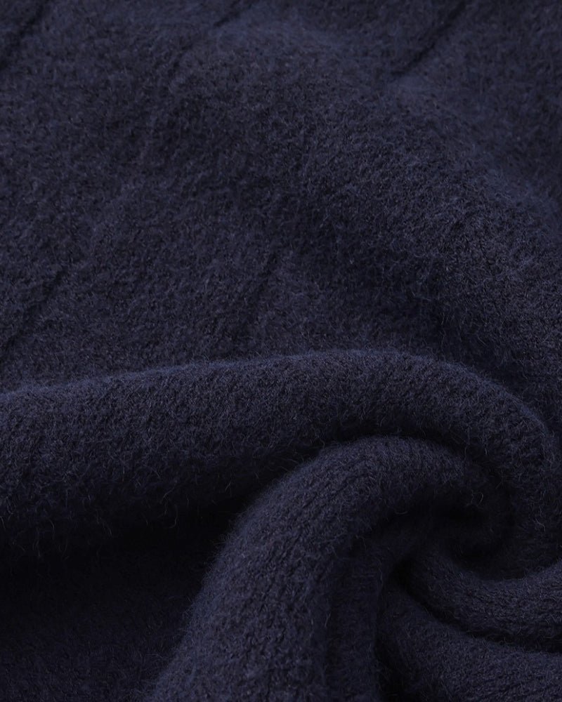 Diamond Knit Crewneck Sweater - BalanceWalk